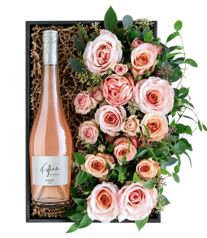 Peach Roses with a Bottle of Wine Special Box