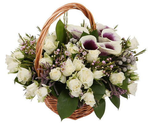 Luxury Calla Lily with Spray Roses Basket