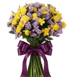 Bouquet of Daffodils with Purple Limonium - Flowers Box London