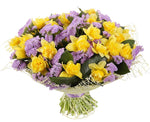 Bouquet of Daffodils with Purple Limonium