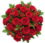 Bouquet of Roses and Red Hypericum Berry - Flowers Box London