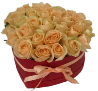 Luxury Avalanche Peach Roses Box