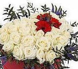 Aurore Heart Flower Box - Flowers Box London