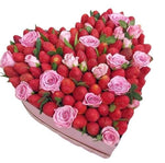 Box of Strawberries and Spray Roses - Flowers Box London