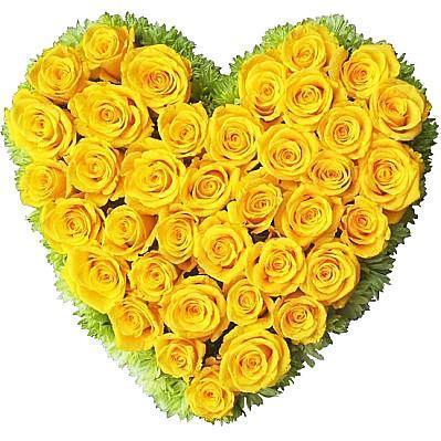 Classic Yellow Roses Heart - Flowers Box London