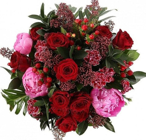 Crimson Variation Bouquet
