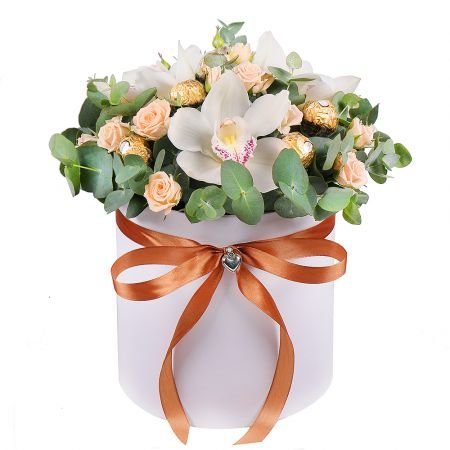 Flower and Chocolates Box - Flowers Box London