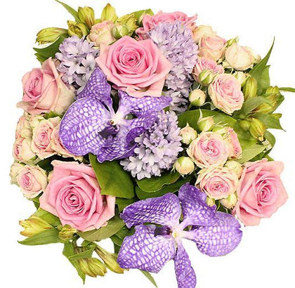 Fragrant Purple And Pink Bouquet