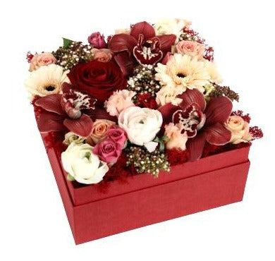Mix Romantic Flowers Box