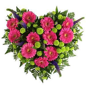 Pink Gerbera Heart - Flowers Box London
