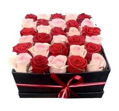 Red and Pink Roses Box