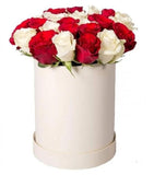 Red and White Roses Hat Box