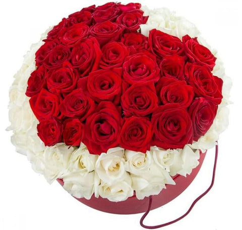 Red Roses Heart in Hat Box