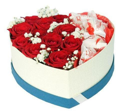 Roses with Gypsophila Chocolate Box - Flowers Box London