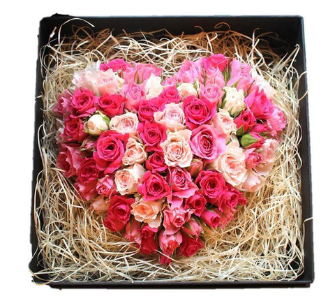 Spray Pink Shades Roses Heart Signature Box - Flowers Box London