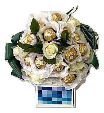 White Ferrero Rocher Chocolate Bouquet with Roses